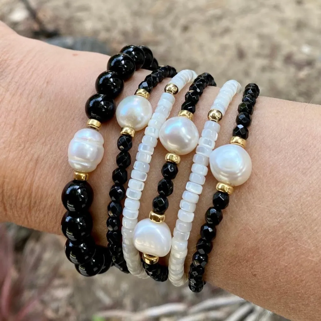 Black Spinel Stack - Lara