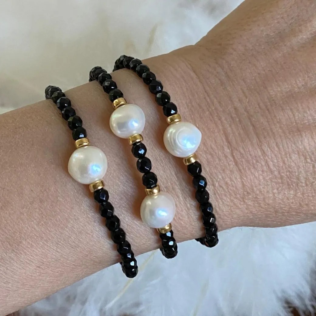 Black Spinel Stack - Lara