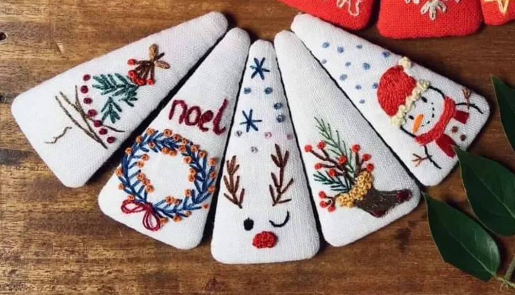 Embroidered Hair Barrette, Christmas Collection