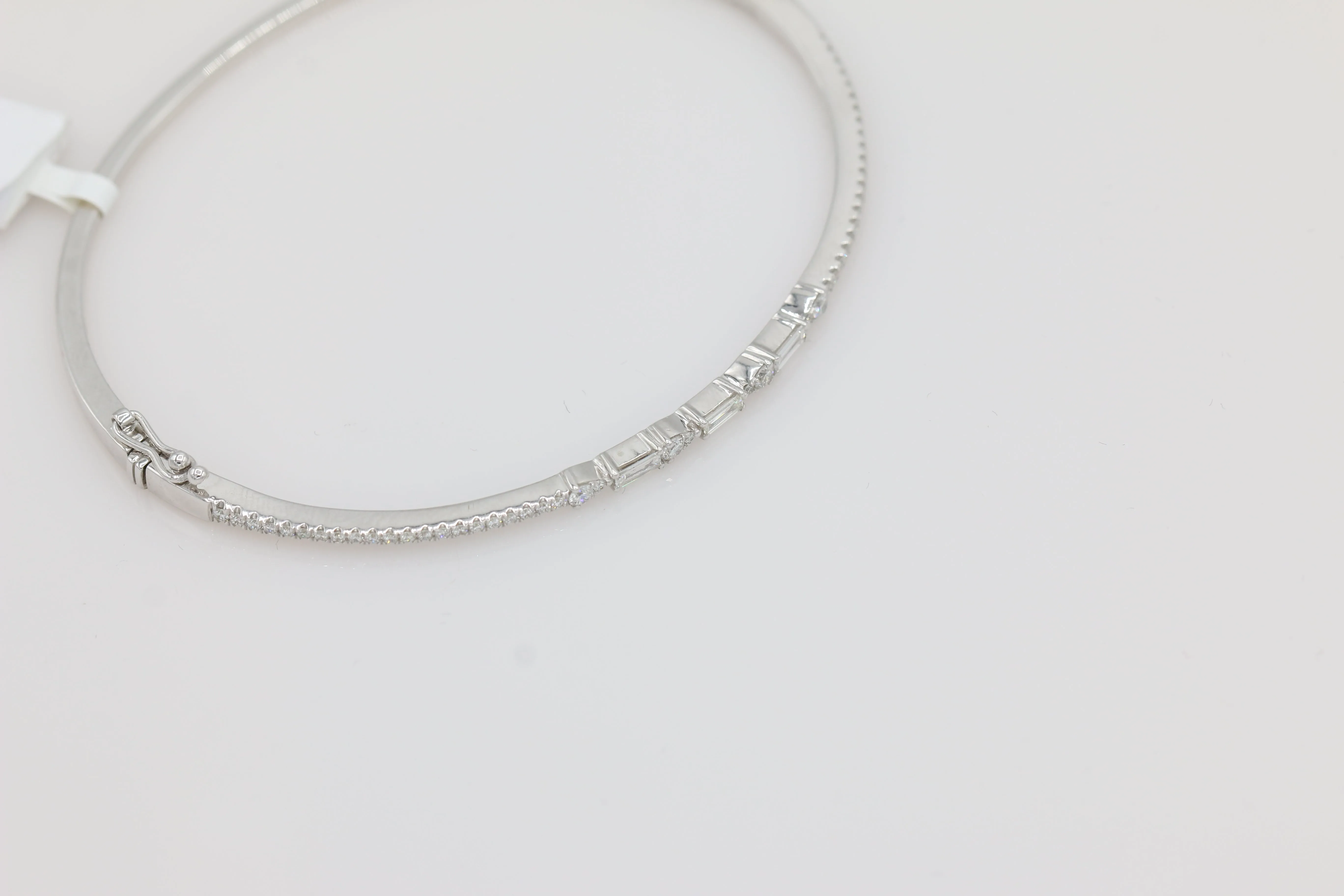 Exquisite Diamond Bangle in 14KT White Gold ( 0.56ct tw dia )