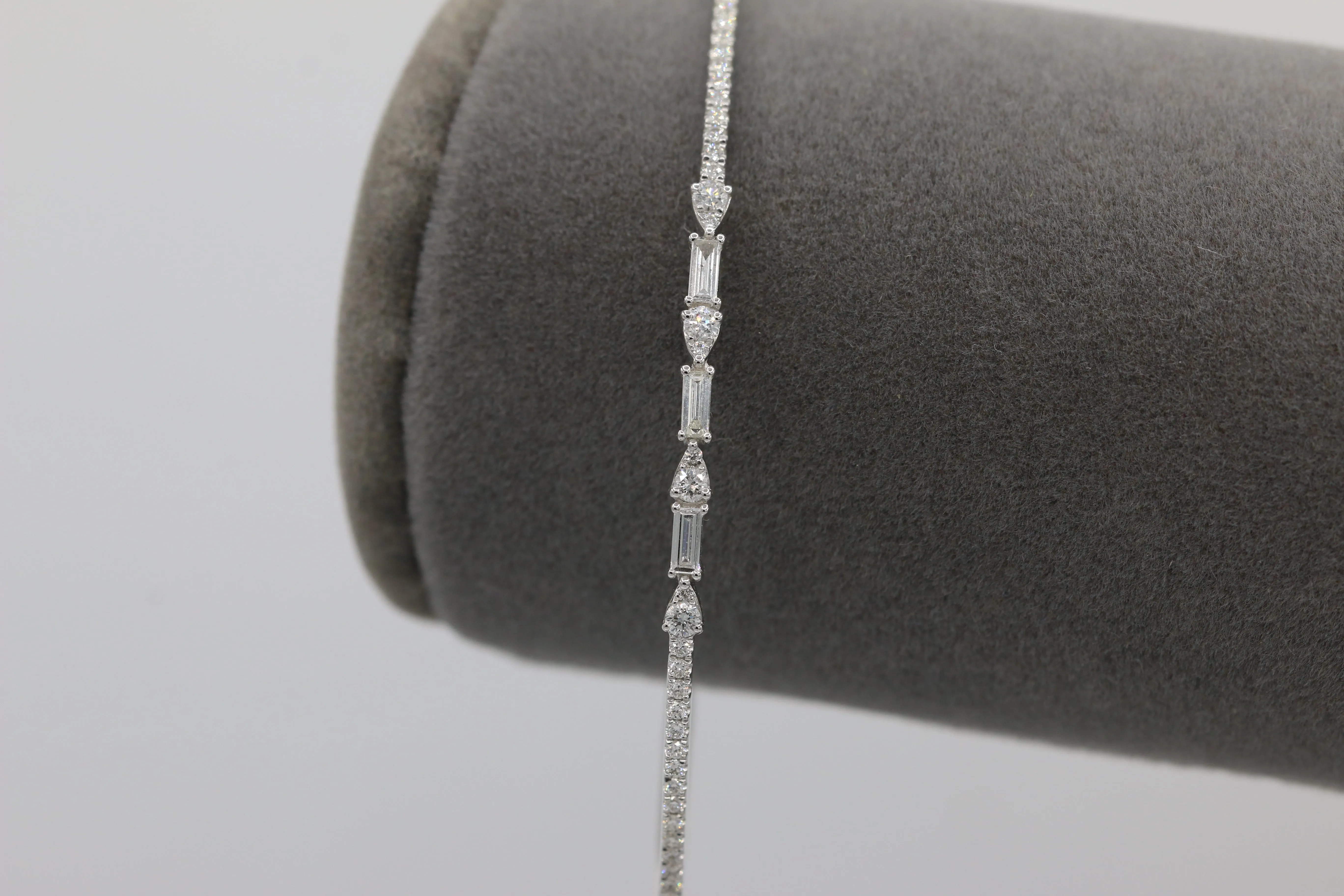 Exquisite Diamond Bangle in 14KT White Gold ( 0.56ct tw dia )
