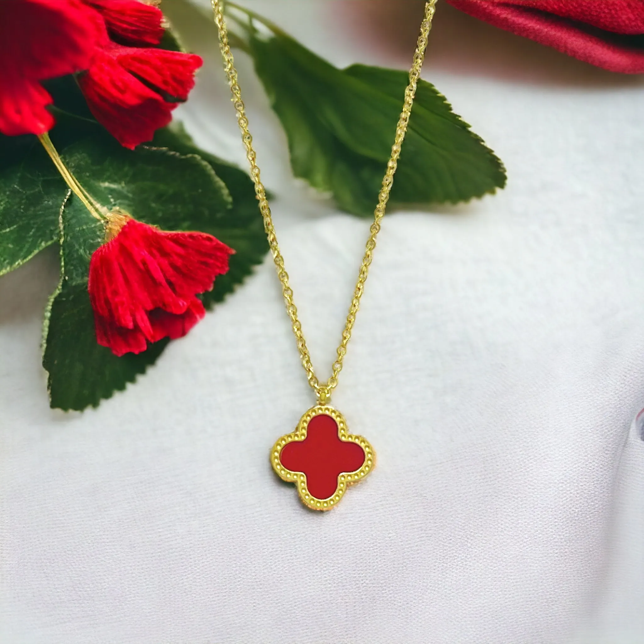 Gold Colored Clover Pendant Necklace