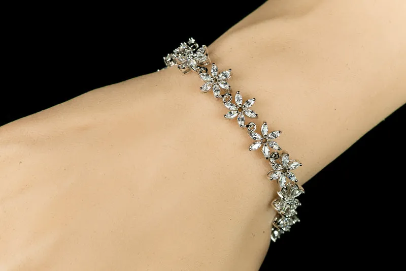 Monroe Flower Marquise Bracelet - 7.5in